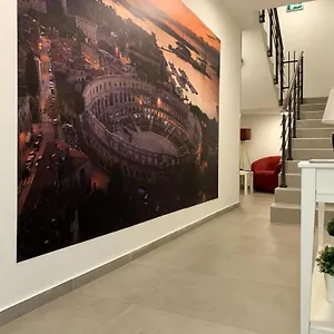 Dream In Arena 1 Center Free Parking Apartment Pula