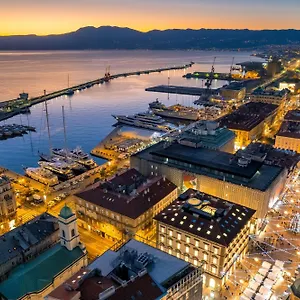 Apartment Area2 Center Luxury, Rijeka